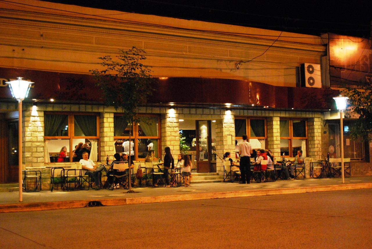 Hotel Ideal Resto Bar Рио Колорадо Екстериор снимка